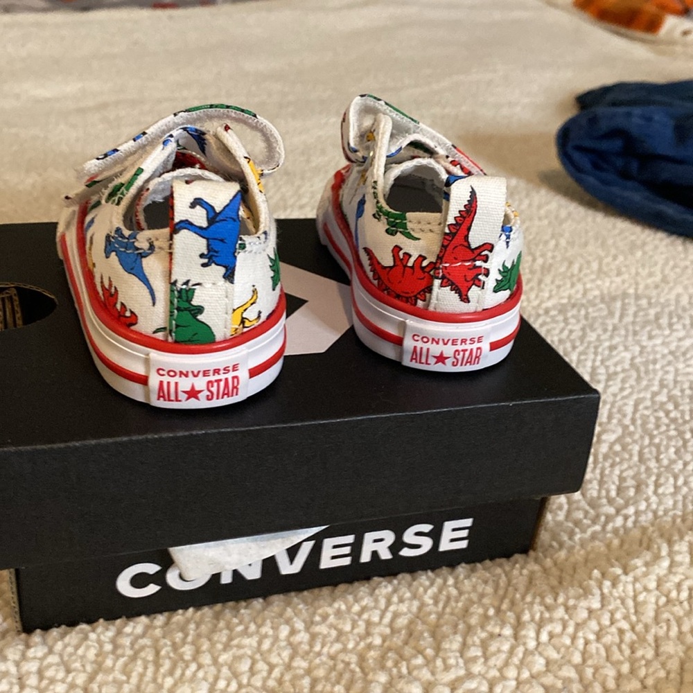 Infant Converse - Picture 3 of 3